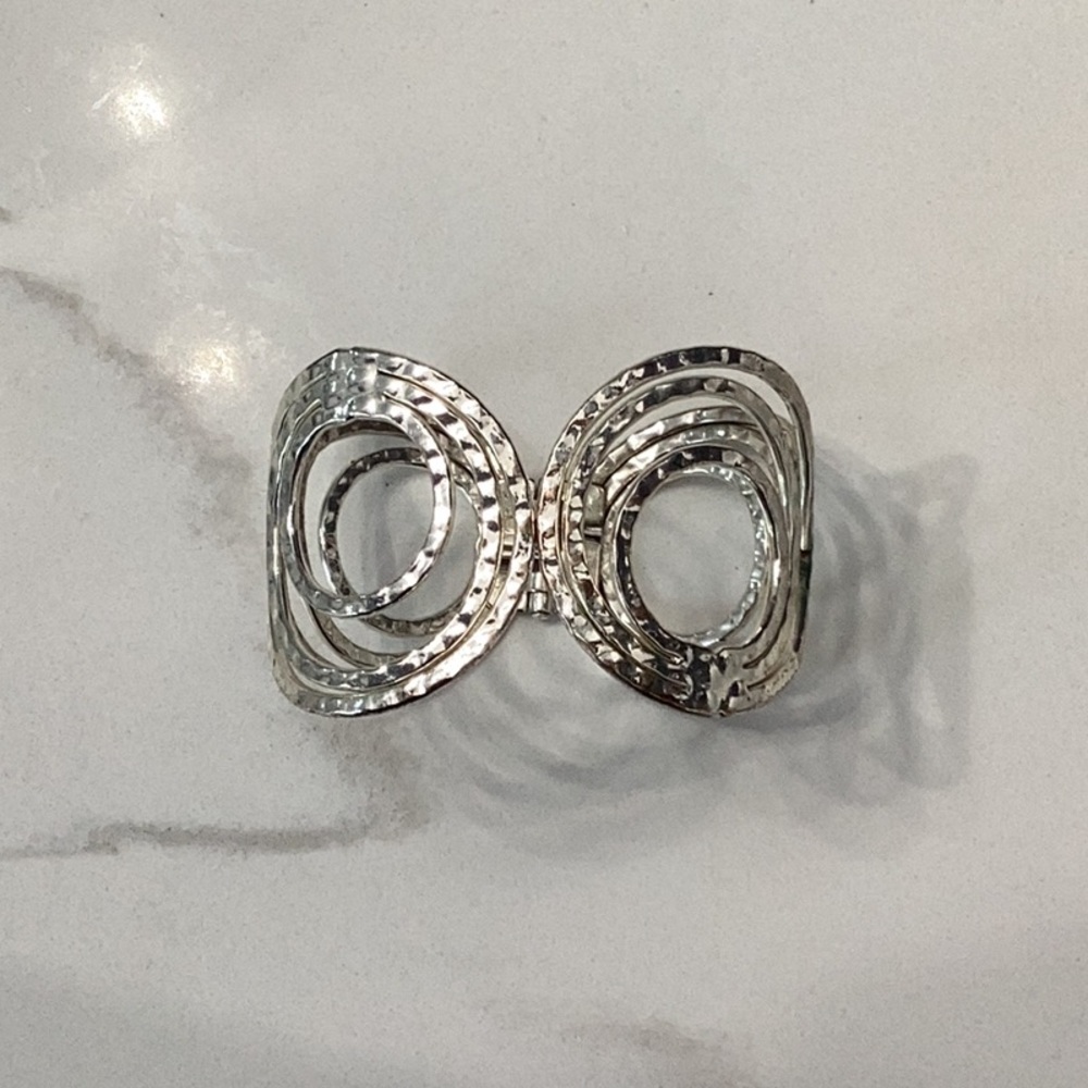 Cute bracelet - Picture 2 of 2
